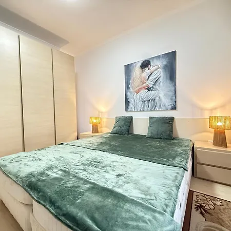 Grand Monastery Apartamento